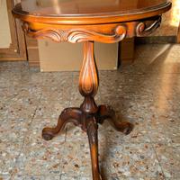 Vintage Tavolino rotondo in noce anni '70