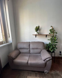 Divano biposto grigio artigianale