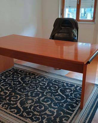 scrivania legno massiccio