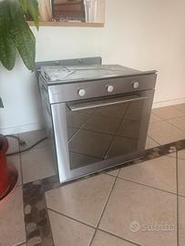 Forno ad incasso
