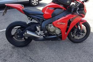 Honda CBR1000-R anno 2008