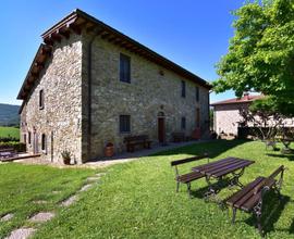 Rustico a Poppi, via Aretina 63, 13 locali