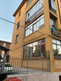 Appartamento con posto auto - centralissimo