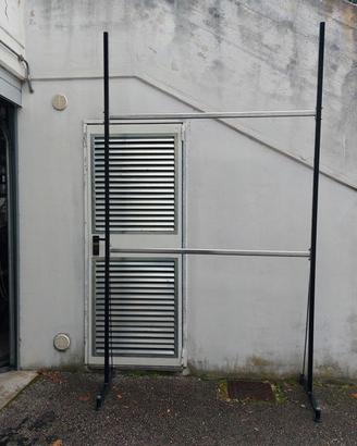 Tralicci in ferro doppia esposizione 