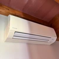 Split DAIKIN FTXS35J2V1B