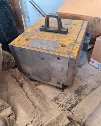 magnete per lamiera e tondo