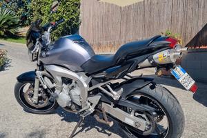 Yamaha FZ6 naked