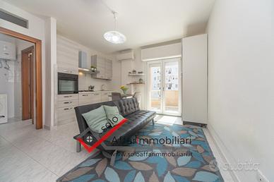 Bilocale con Veranda Via Latina