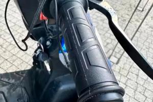 Manopole riscaldate/Heated grips per Honda