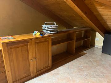 Mobiletto e librerie artigianali