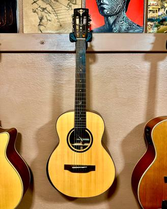 Chitarra acustica elettrificata Crafter