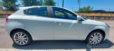 GIULIETTA 1,6 DIESEL SUPER JTD-M 105 CV X NEOPATEN
