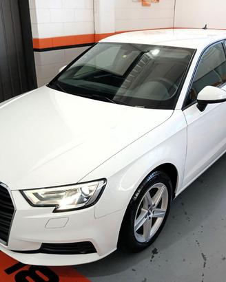AUDI A3 SPB 30 TDI Admired+MANUALE+EURO 6D + BEL