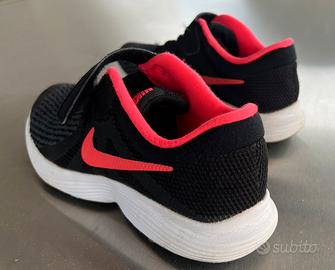 Scarpa bimba Nike 34