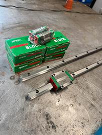 2 Guide lineari HIWIN  kit con pattini HIWIN w15c