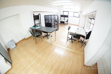 Locale pronto, arredato e attrezzato