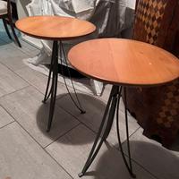 Tavolini in legno con gambe in acciaio