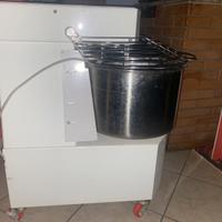 Impastatrice 25kg 380v