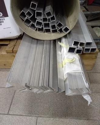 Profilo alluminio quadrato ed angolare NUOVI