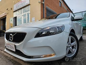 Volvo V40 2.0 D2 Kinetic*Clima*Cerchi*Euro6*Unipro