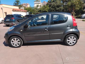 PEUGEOT 107 DESIR 5 PORTE CLIMA GARANZIA