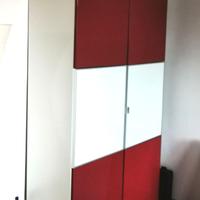 Armadio a due ante da ufficio.