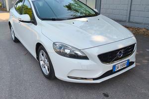 Volvo V40 D2 1.6 Pronta per le Vacanze 