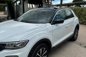 Volksvagen T-Roc 02/2020 1.6 disel
