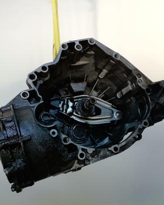 CAMBIO MANUALE COMPLETO AUDI A4 Avant (8K5) 0B2300