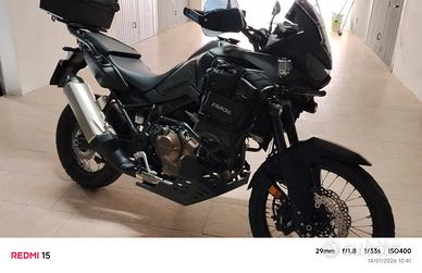 Honda Africa Twin 1100 cambio manuale CRF 1100 L