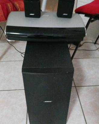 impianto surround con subwoofer 