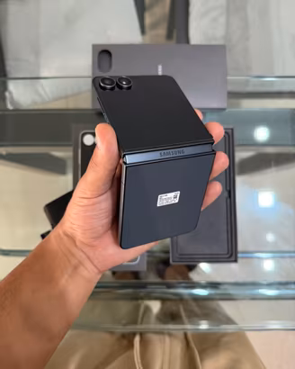 Samsung Z-Flip 8 5G 256GB