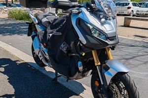 Honda X-ADV 750 2019 54000 km Garanzia 12 mesi