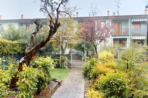 Privato vende