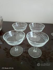 Set bicchieri di cristallo 