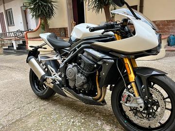 accessori triumoh  speed triole 1200 rr/rs