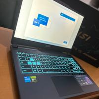 Msi cyborg 15 12V RTX 4060 i7