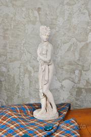 Affascinante Statua di Venere dal fascino Vintage 