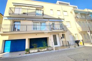 2 LOCALI A CAORLE