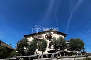 APPARTAMENTO CON POSTO AUTO