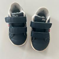 Scarpe ginnastica bambino strappi taglia 22
