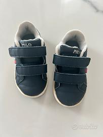 Scarpe ginnastica bambino strappi taglia 22
