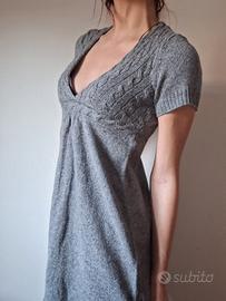 Abito in Maglia Grigio  Scollo a V/Manica corta