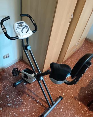 Cyclette pieghevole