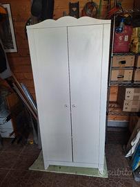 armadio bianco bambini