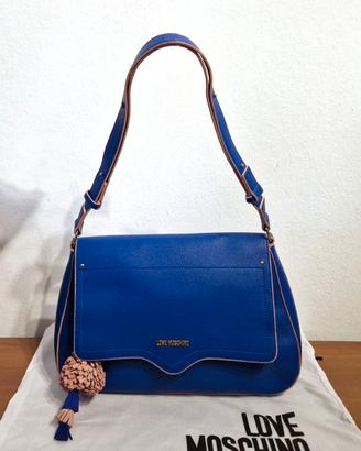 Borsa tracolla Love Moschino blu con pon pon rosa