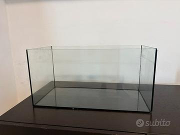 Acquario in vetro