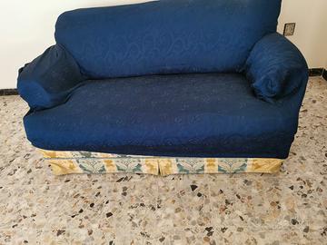 divano 2 posti