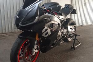 aprila rs 660