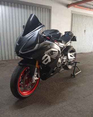 aprila rs 660